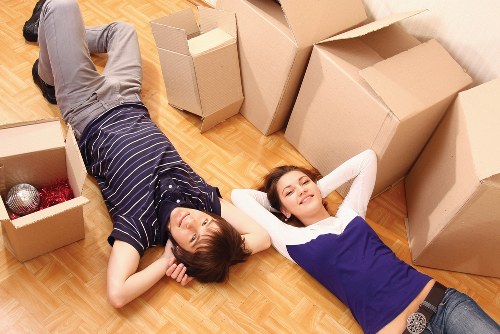 Packing and loading support for a South Kensington home move